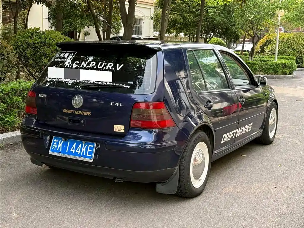 Volkswagen Golf 2004 1.6 AT Fashion