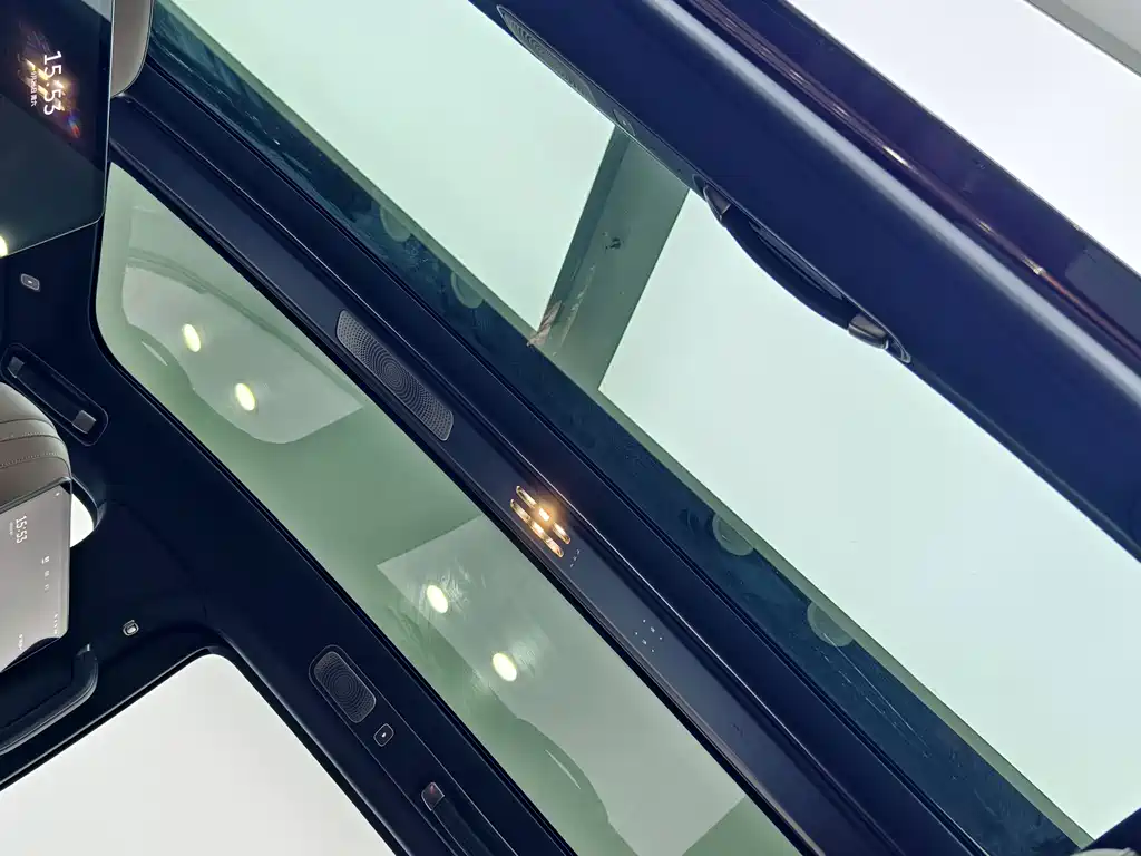 NIO ES9 — миниатюра 20