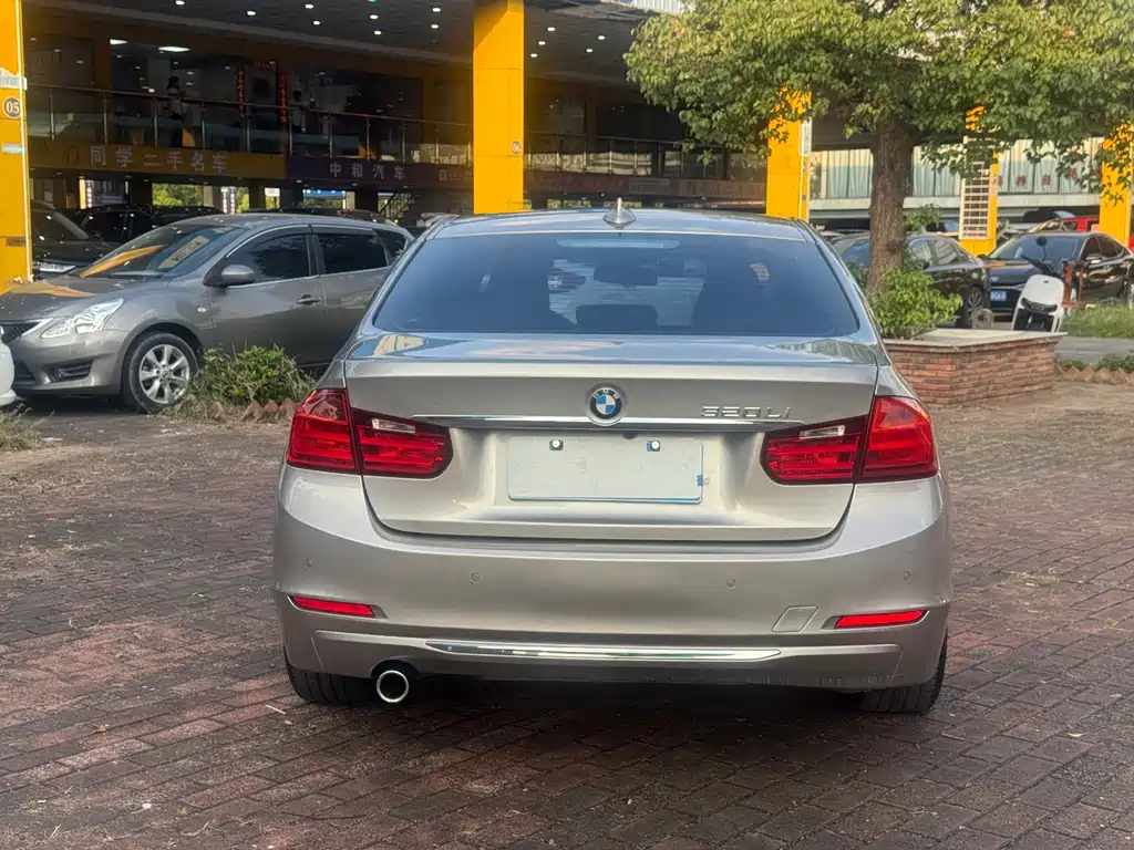 BMW 3 Series — миниатюра 9