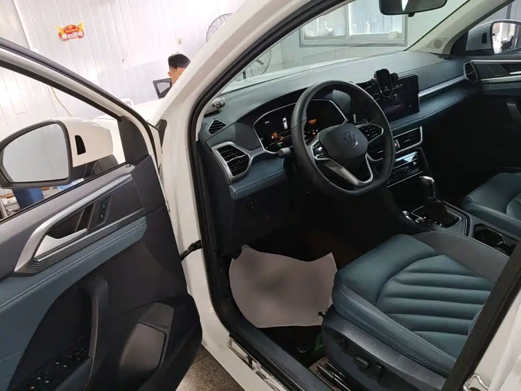 Volkswagen Tharu — миниатюра 16