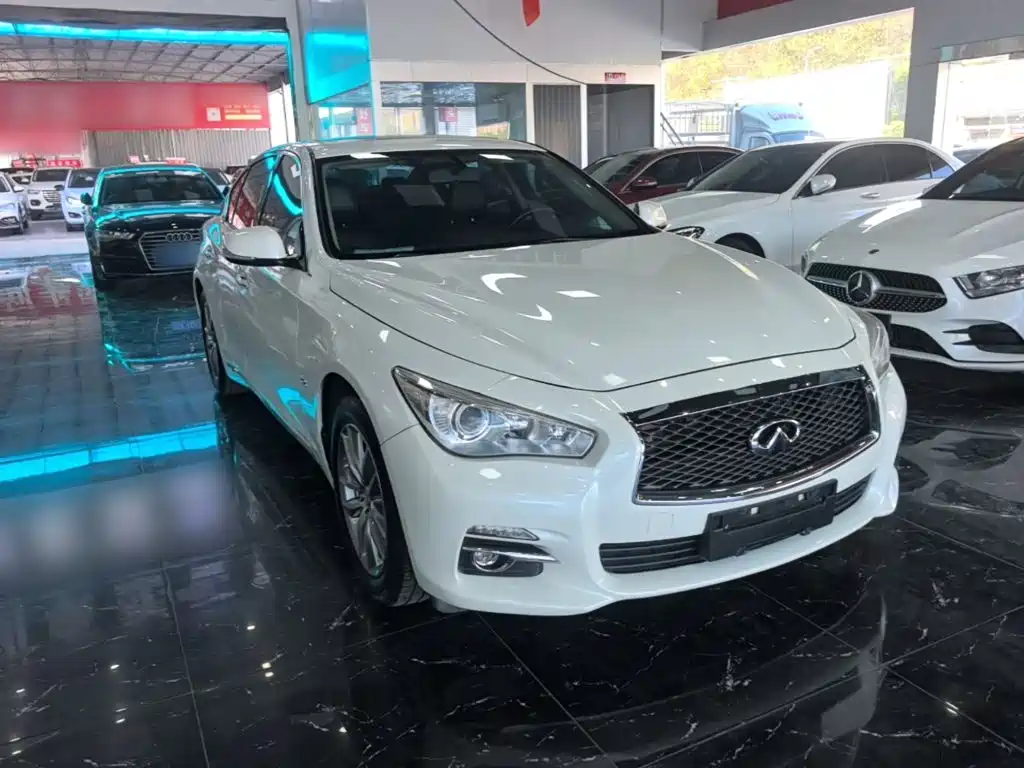 Infiniti Q50L — миниатюра 4