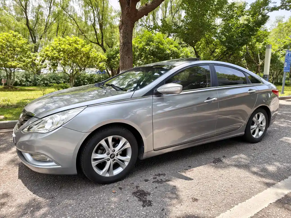 Купить Hyundai Sonata