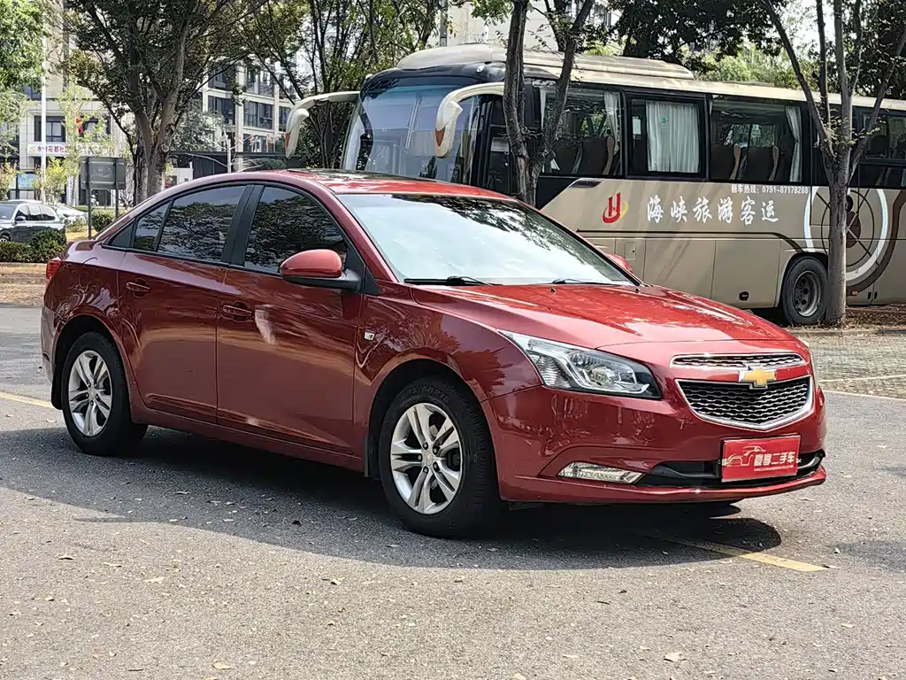 Chevrolet Cruze — миниатюра 3