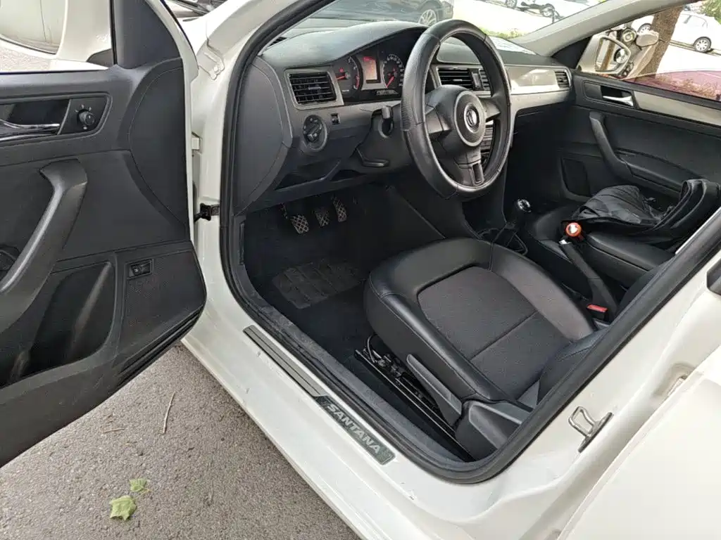 Volkswagen Santana — миниатюра 16