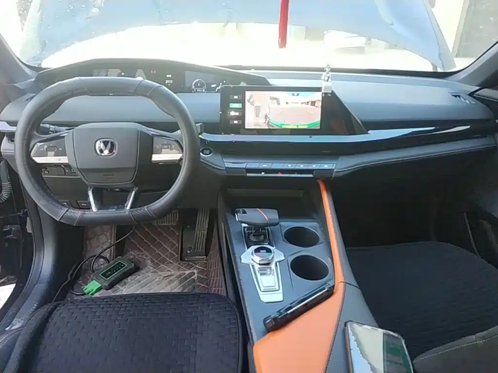 Changan UNI-V — миниатюра 10