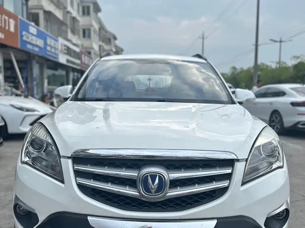 Changan CS35 2015 1.6L MT Comfort IV