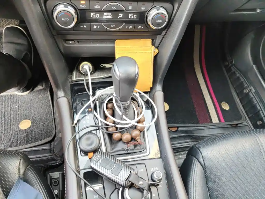 Mazda 3 Axela — миниатюра 10