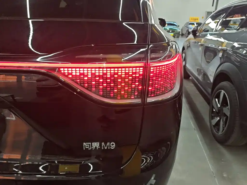 AITO Wenjie AITO M9 — миниатюра 8