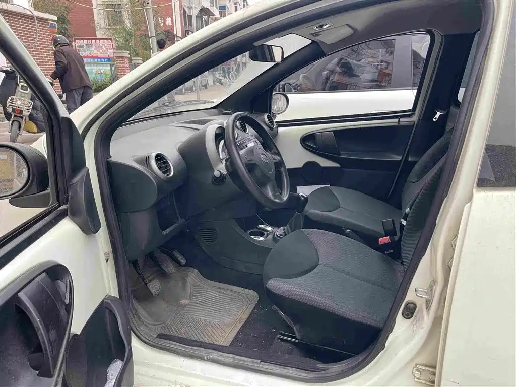 BYD F0 — миниатюра 4