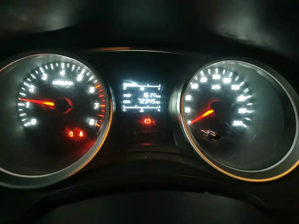Wuling Hongguang — миниатюра 5