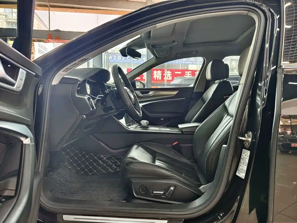 Audi A6L — миниатюра 6