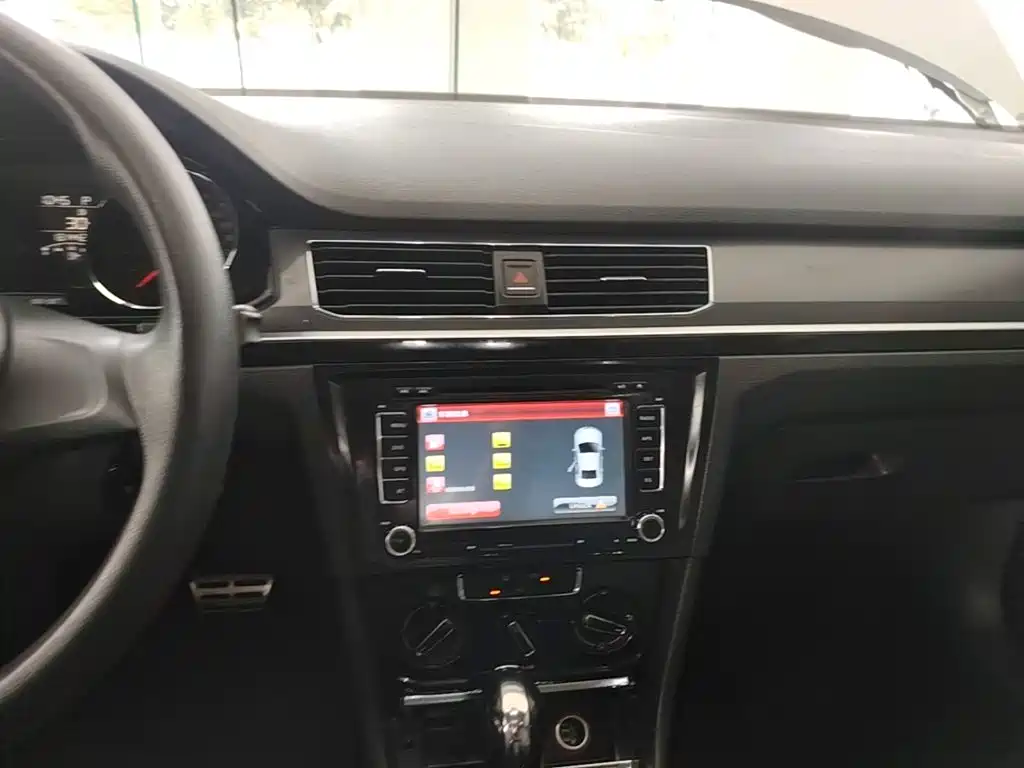 Volkswagen C-Trek — миниатюра 13