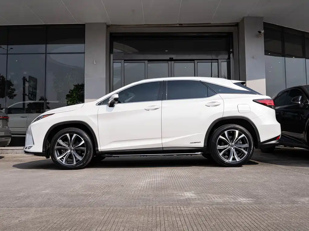 Lexus RX — миниатюра 4