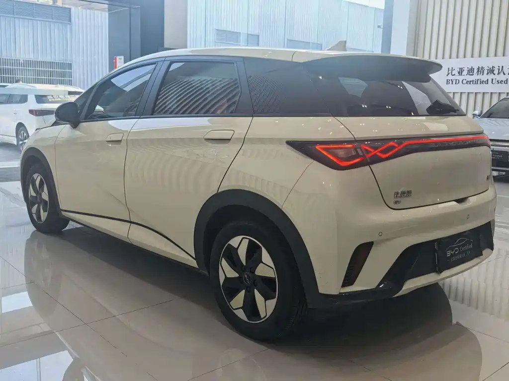 BYD Dolphin — миниатюра 4