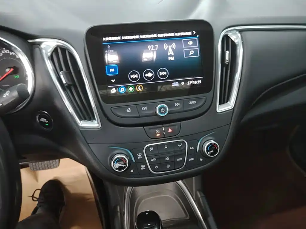 Chevrolet Malibu XL — миниатюра 13