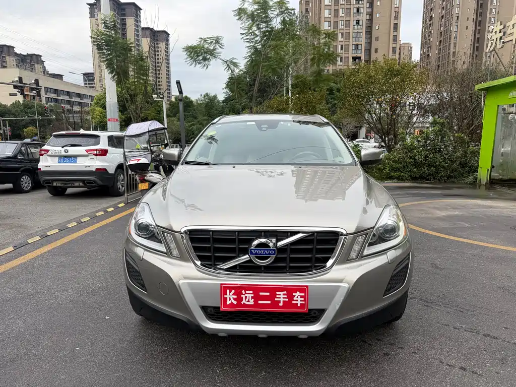 Volvo XC60 (Import) — миниатюра 2
