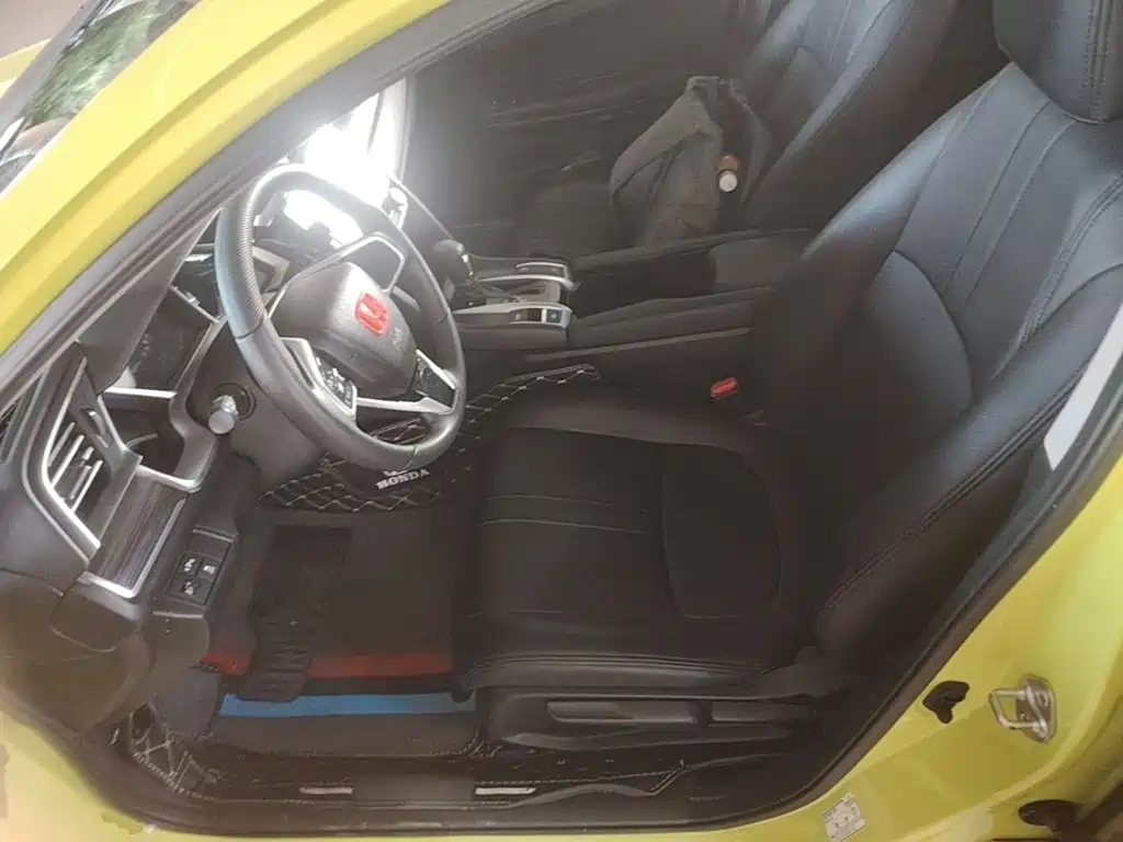 Honda Civic — миниатюра 15