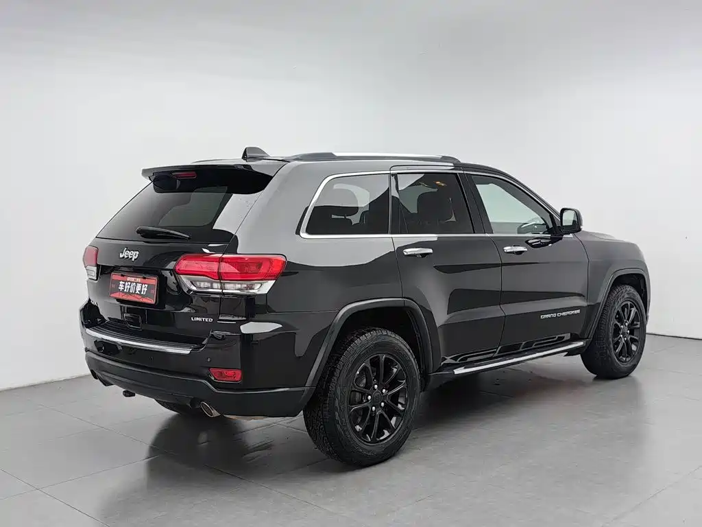 Jeep Grand Cherokee (Import) — миниатюра 2