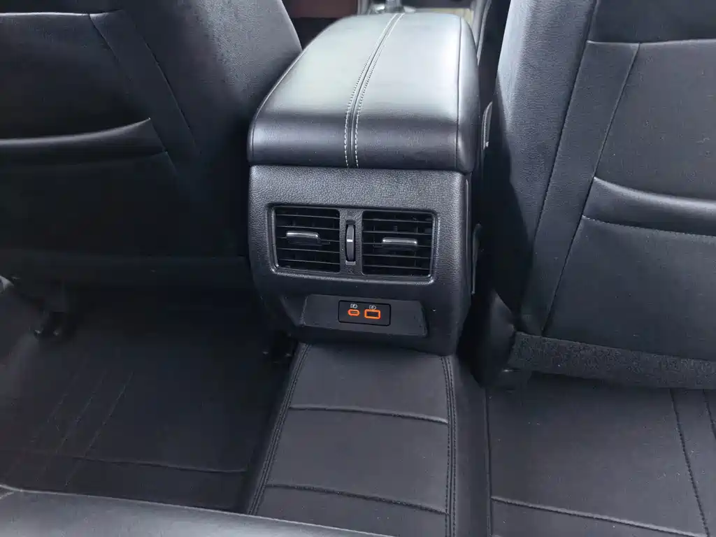 Nissan Teana — миниатюра 10