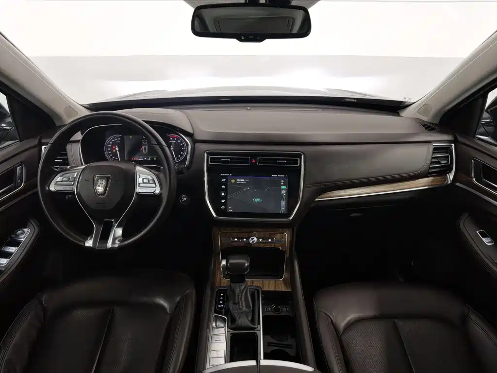 Roewe RX8 — миниатюра 5