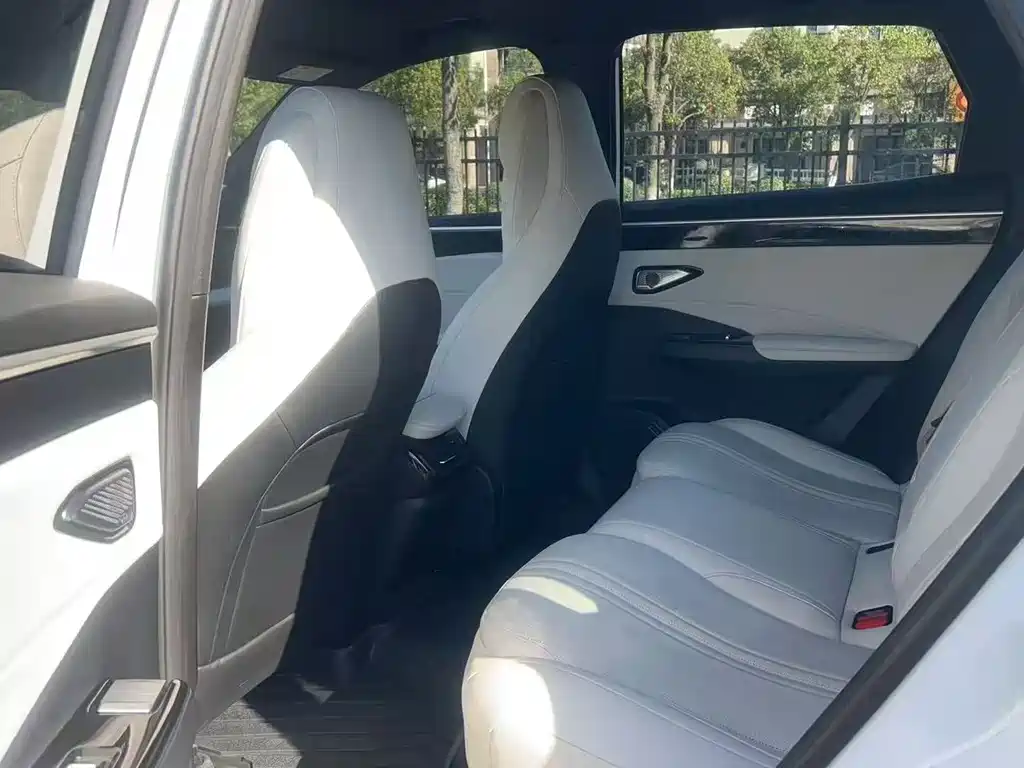 Geely Galaxy Galaxy L7 L7 2024 1.5T 55km PRO