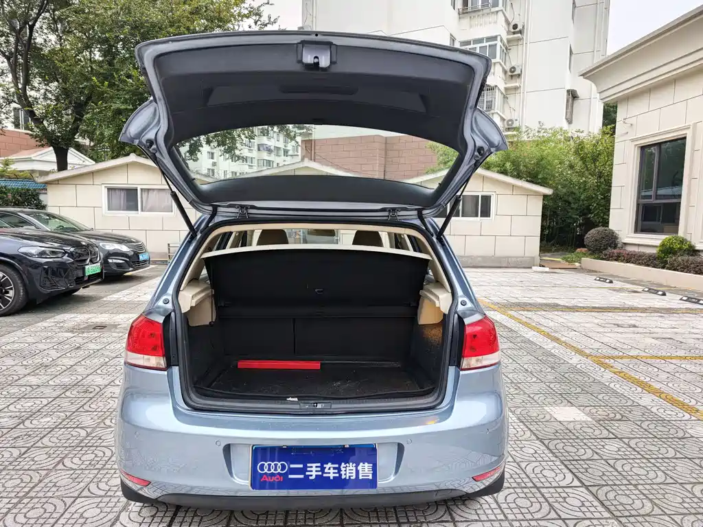 Volkswagen Golf — миниатюра 16