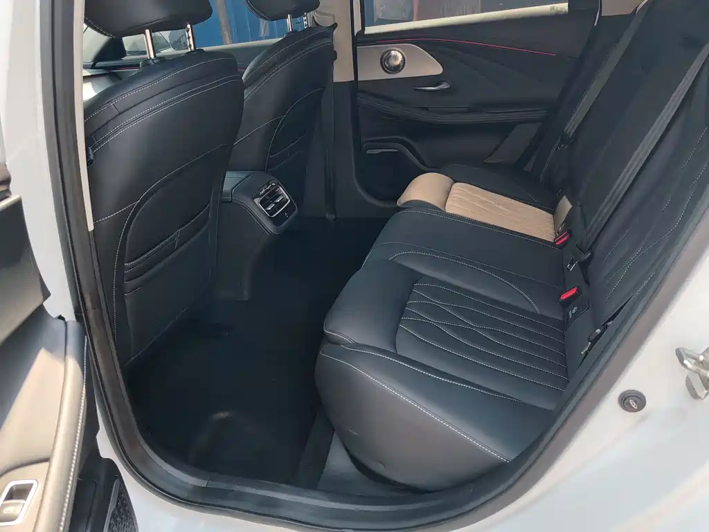 Chery Arrizo 8 — миниатюра 4