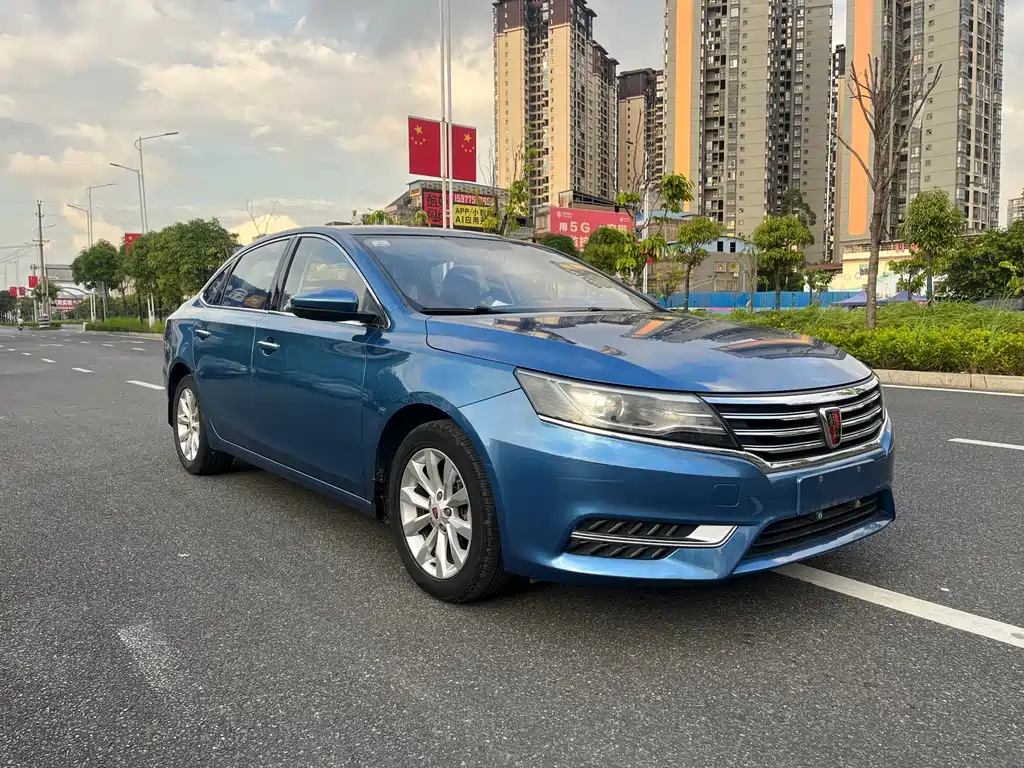 Roewe i6 Classic — миниатюра 2