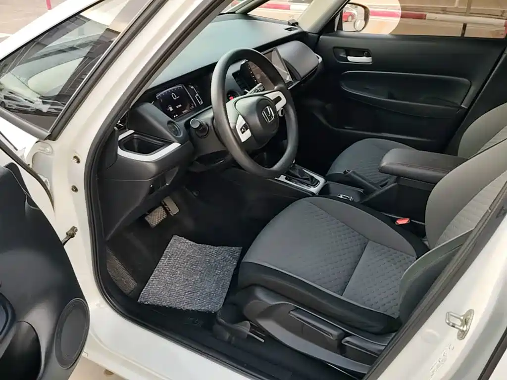 Honda Fit — миниатюра 16