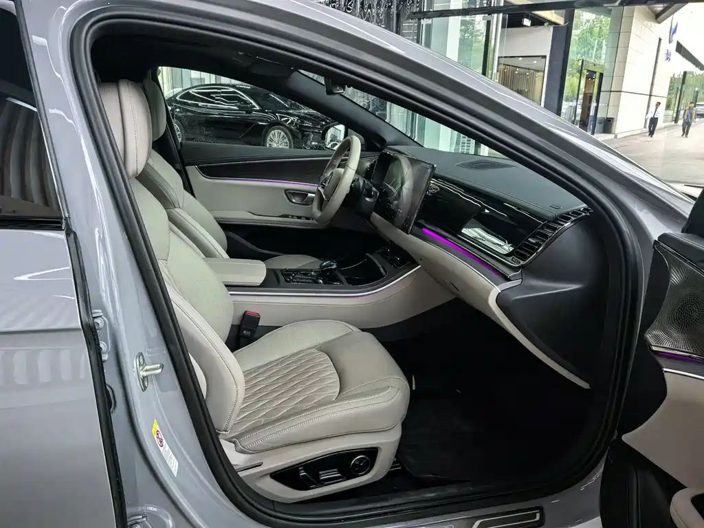 BYD Han — миниатюра 18