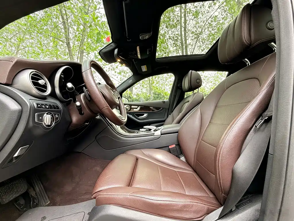Mercedes-Benz GLC — миниатюра 9