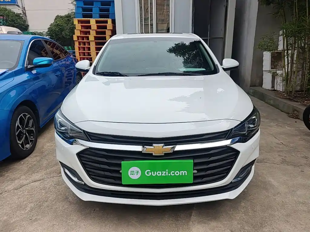 Chevrolet Monza — миниатюра 3