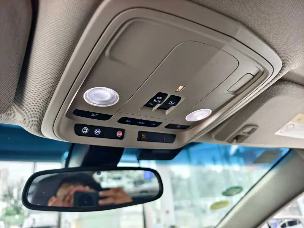 Cadillac XTS — миниатюра 14