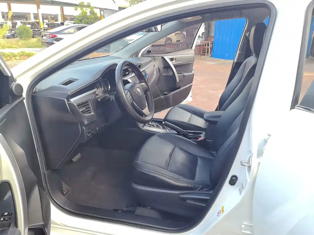 Toyota Corolla — миниатюра 9