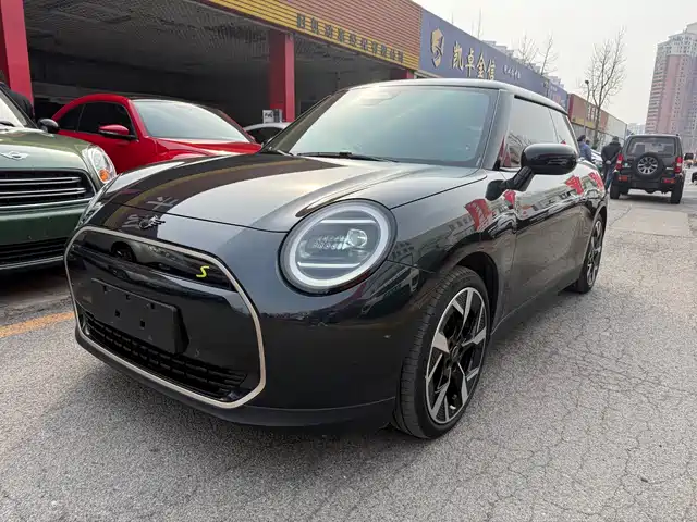 MINI ELECTRIC  COOPER 2024