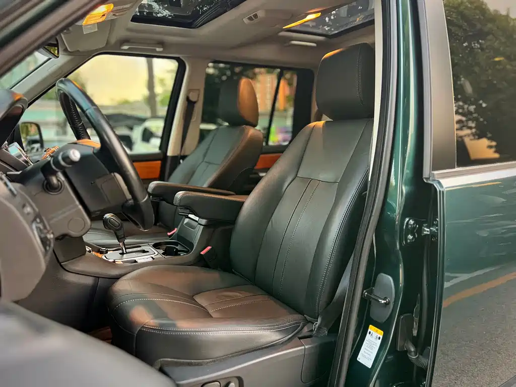 Land Rover Discovery — миниатюра 24