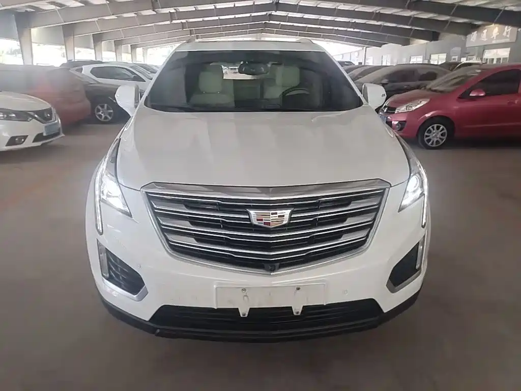 Cadillac XT5 — миниатюра 3
