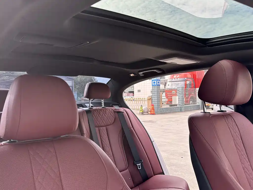 BMW 5 Series 5 2022 535Le M Sport