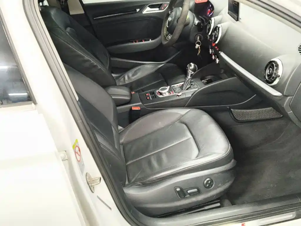 Audi A3 (Import) — миниатюра 25