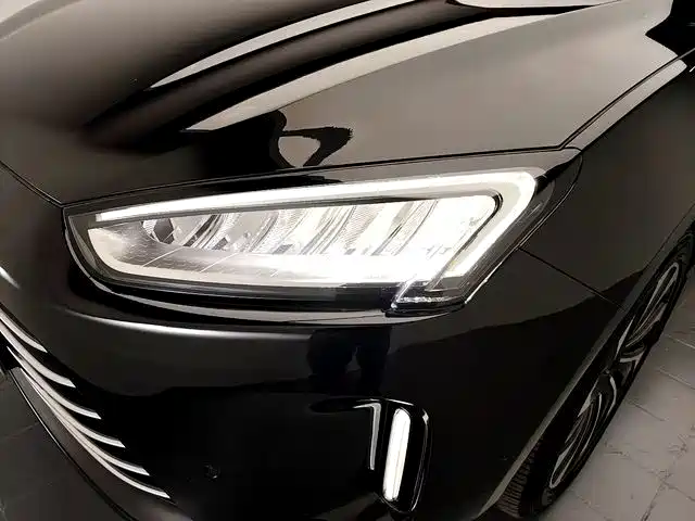 AITO AITO M5 — миниатюра 18