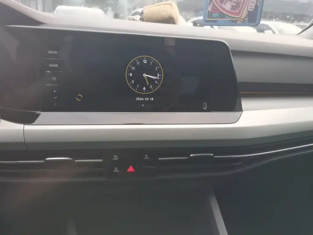 Volkswagen Golf — миниатюра 13