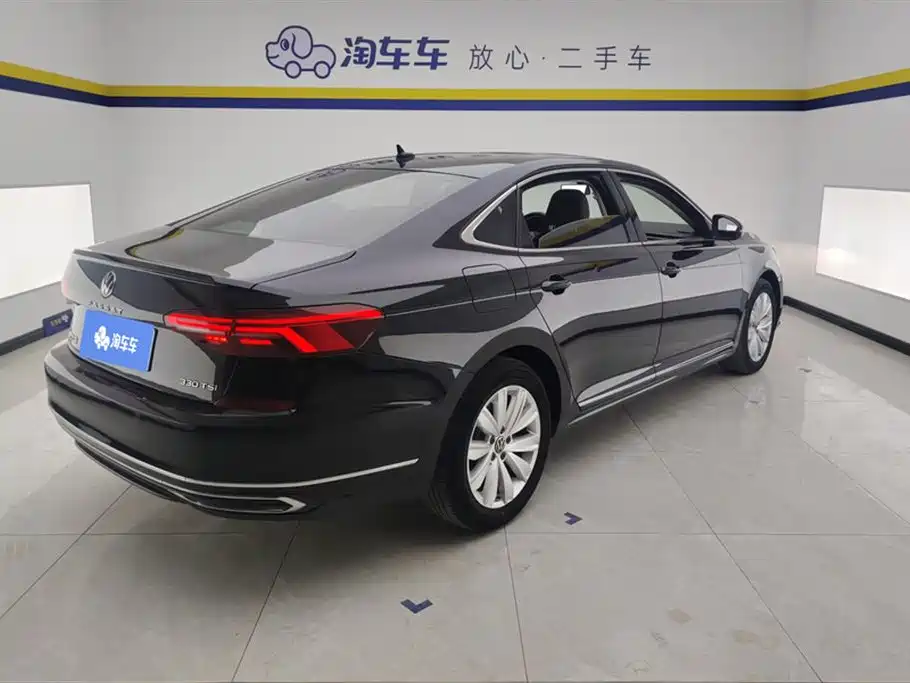 Volkswagen Passat 2021 330TSI Elite