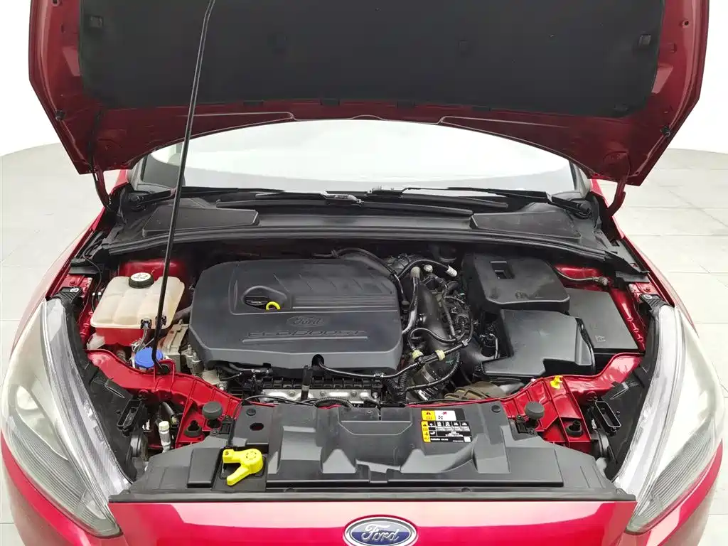 Ford Focus 2017 EcoBoost 180 AT Sport