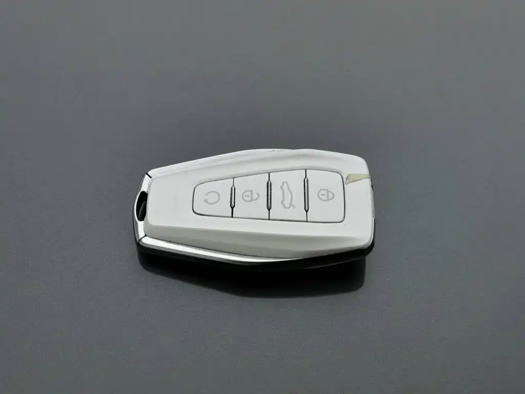 Geely Icon — миниатюра 19