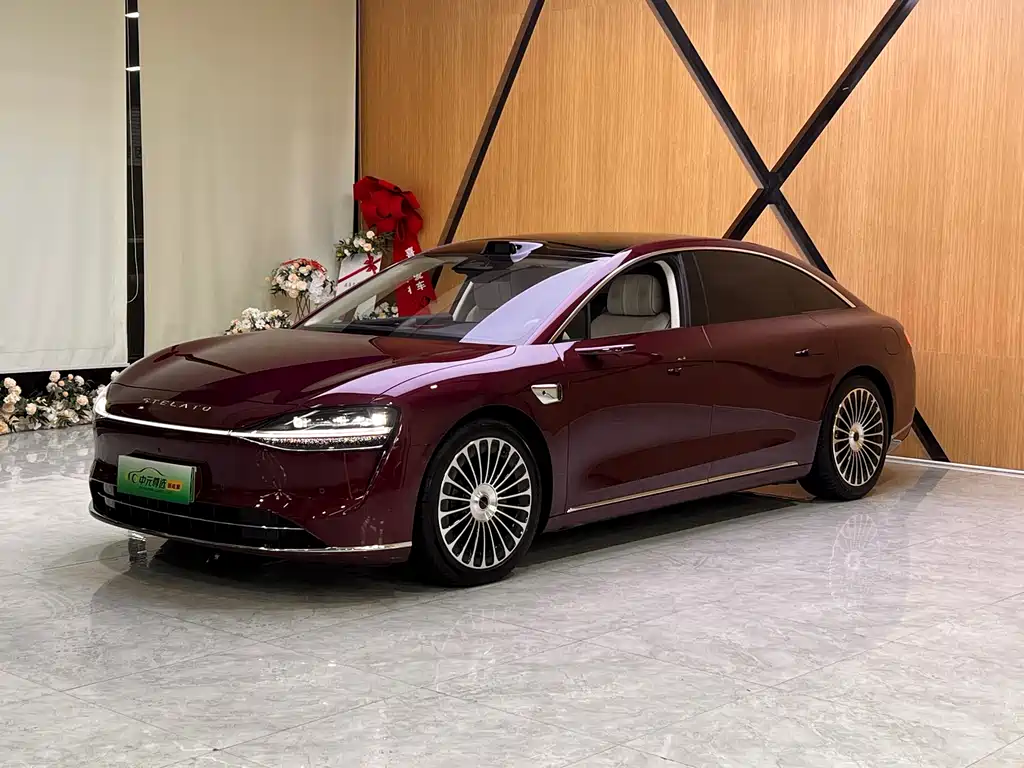 AITO ENJOY THE WORLD S9