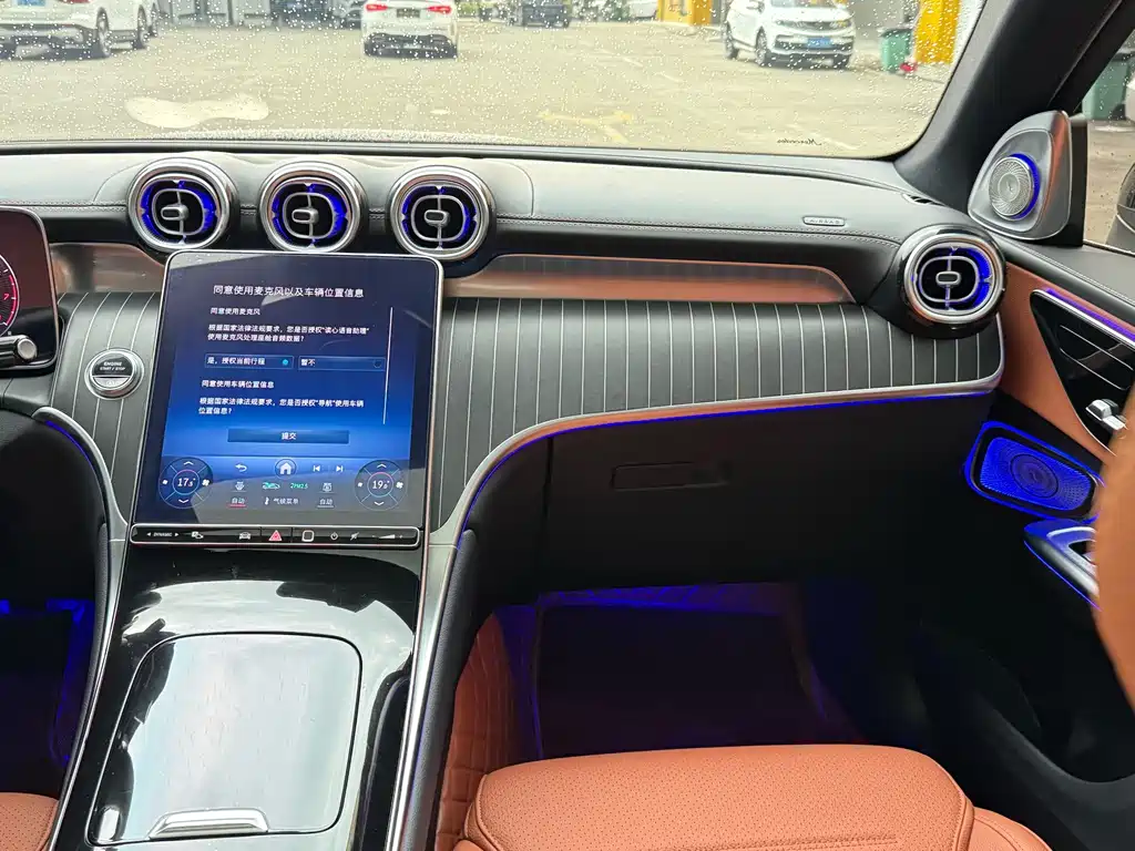 Mercedes-Benz GLC — миниатюра 17