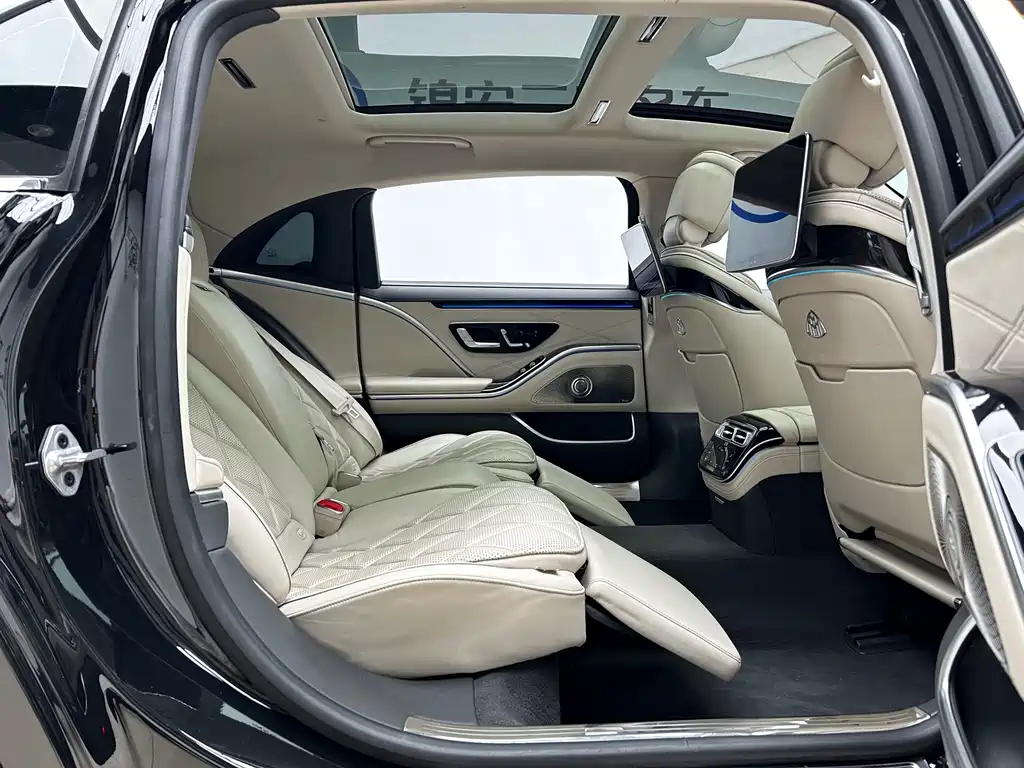 Mercedes-Benz S-Class — миниатюра 20