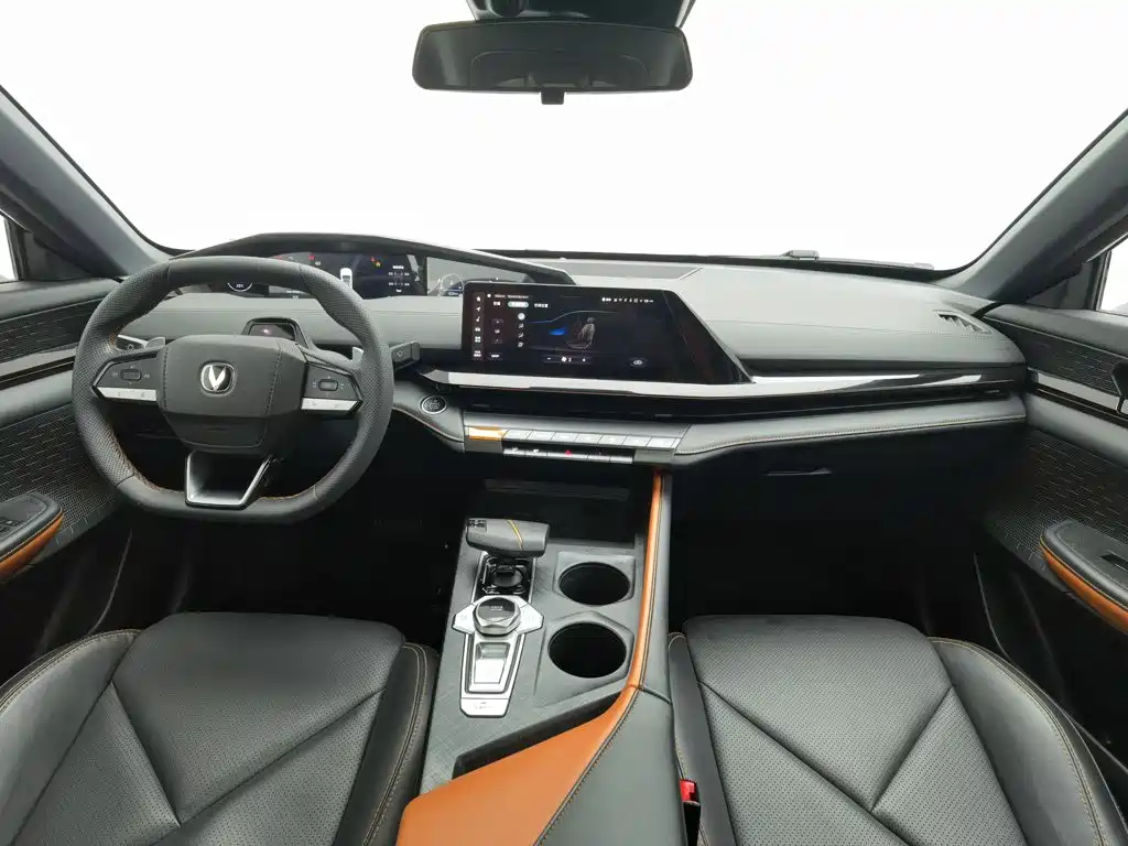 Changan UNI-V — миниатюра 5