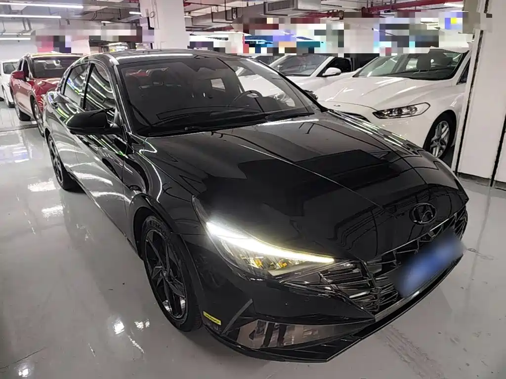 Hyundai Elantra — миниатюра 4