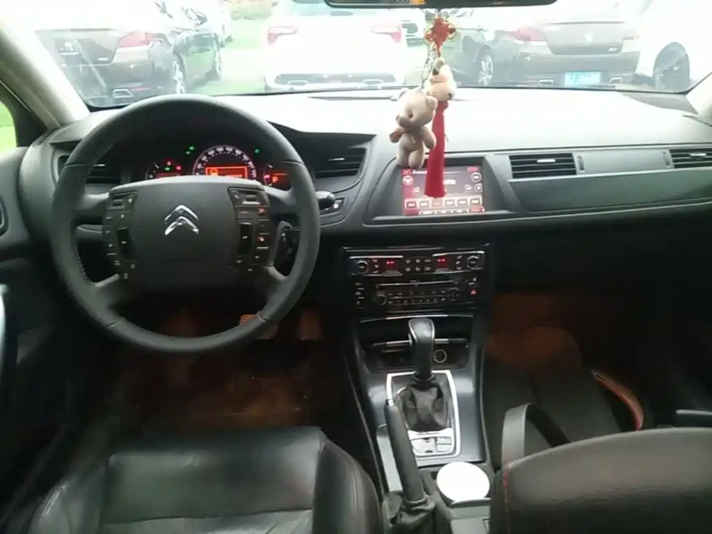 Citroen C5 — миниатюра 10